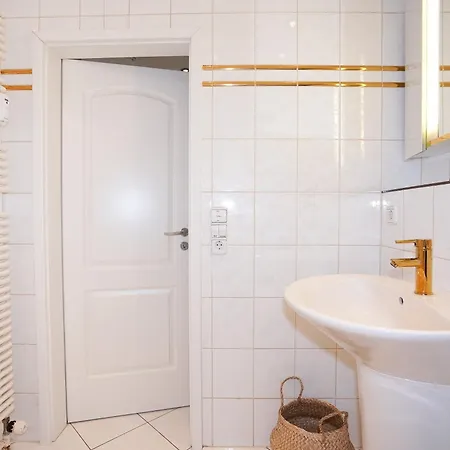 Penthouse Hygge Mit Meerblick - & Hansapark Fusslaeufig 아파트 지르크도르프